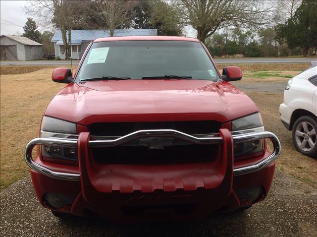 2002 Chevrolet Avalanche C350 4dr Sdn 3.5L Sport RWD Sedan