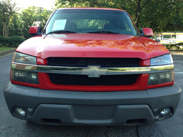 2002 Chevrolet Avalanche C350 4dr Sdn 3.5L Sport RWD Sedan