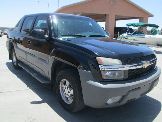 2002 Chevrolet Avalanche C350 4dr Sdn 3.5L Sport RWD Sedan