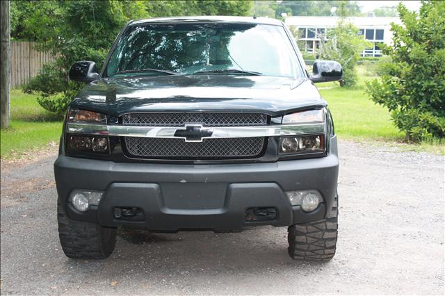 2002 Chevrolet Avalanche Unknown