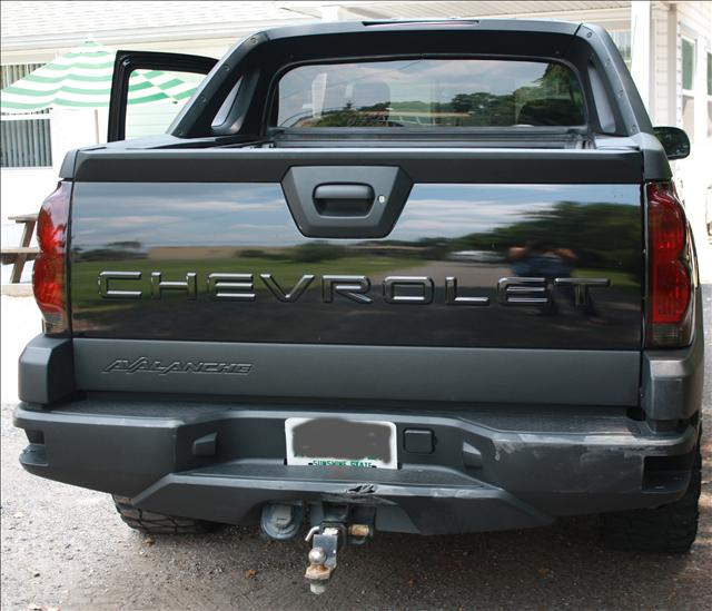2002 Chevrolet Avalanche Unknown