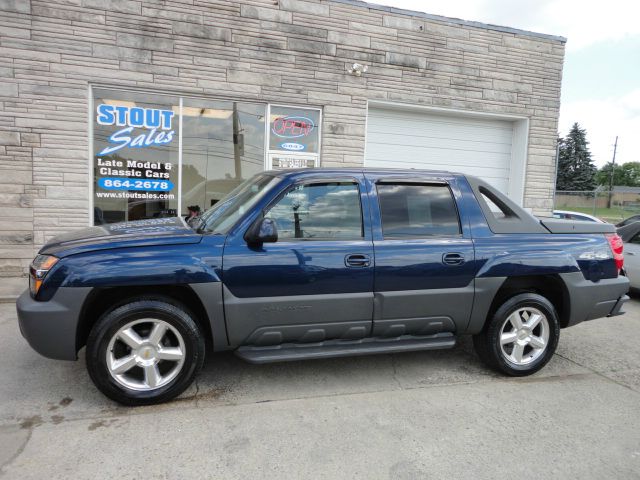 2002 Chevrolet Avalanche Water Truck