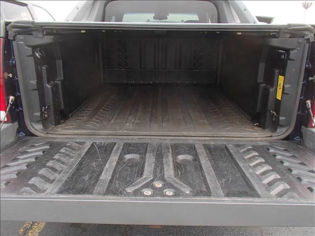 2002 Chevrolet Avalanche Cabriolet 6-spd Manual