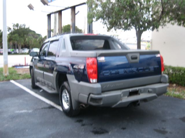 2002 Chevrolet Avalanche Carrera Coupe