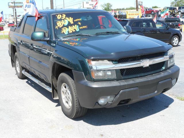 2003 Chevrolet Avalanche C350 4dr Sdn 3.5L Sport RWD Sedan