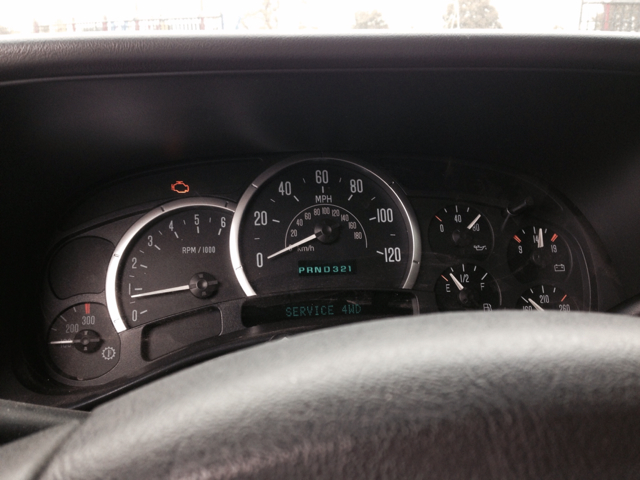 2003 Chevrolet Avalanche C350 4dr Sdn 3.5L Sport RWD Sedan