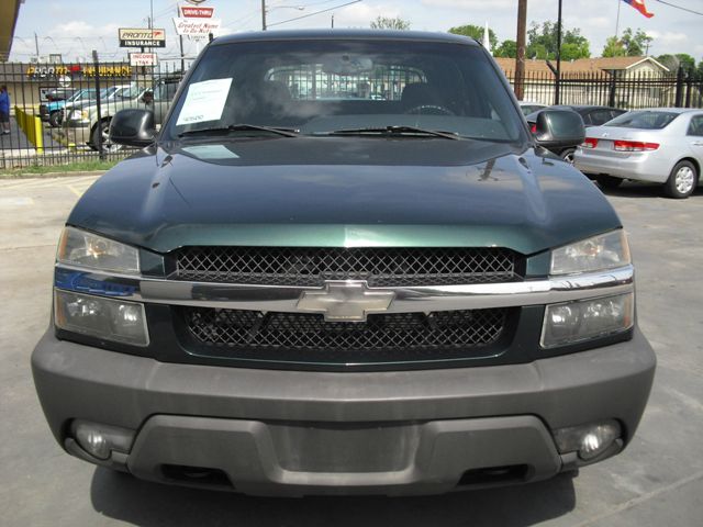 2003 Chevrolet Avalanche C350 4dr Sdn 3.5L Sport RWD Sedan