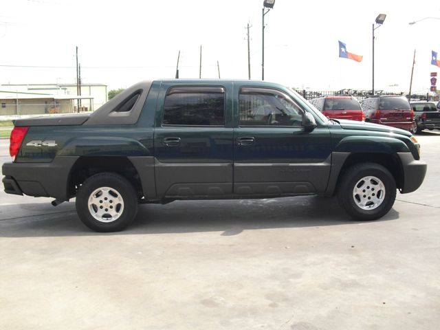 2003 Chevrolet Avalanche C350 4dr Sdn 3.5L Sport RWD Sedan