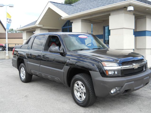 2003 Chevrolet Avalanche C350 4dr Sdn 3.5L Sport RWD Sedan