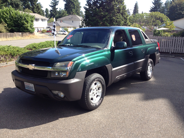 2003 Chevrolet Avalanche C350 4dr Sdn 3.5L Sport RWD Sedan
