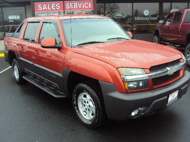 2003 Chevrolet Avalanche Street Triple
