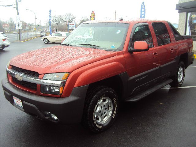 2003 Chevrolet Avalanche Street Triple