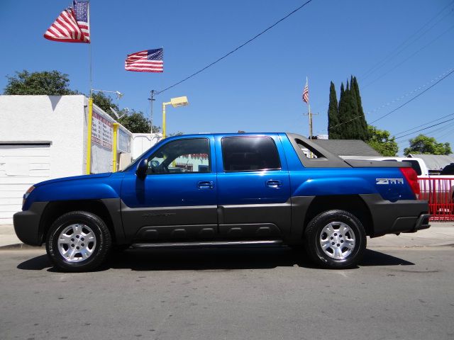 2003 Chevrolet Avalanche C350 4dr Sdn 3.5L Sport RWD Sedan