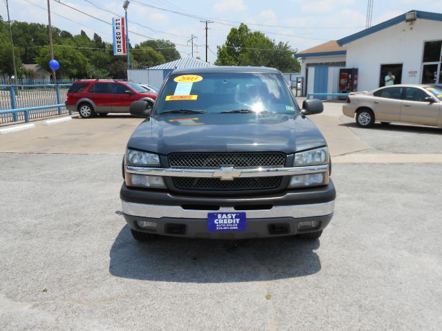 2003 Chevrolet Avalanche C350 4dr Sdn 3.5L Sport RWD Sedan