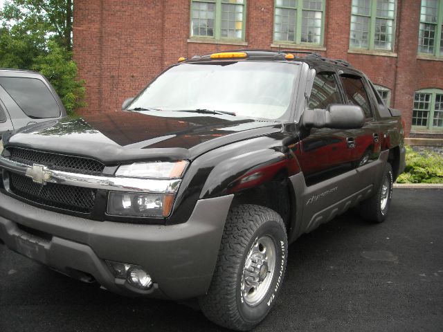 2003 Chevrolet Avalanche Carrera Coupe