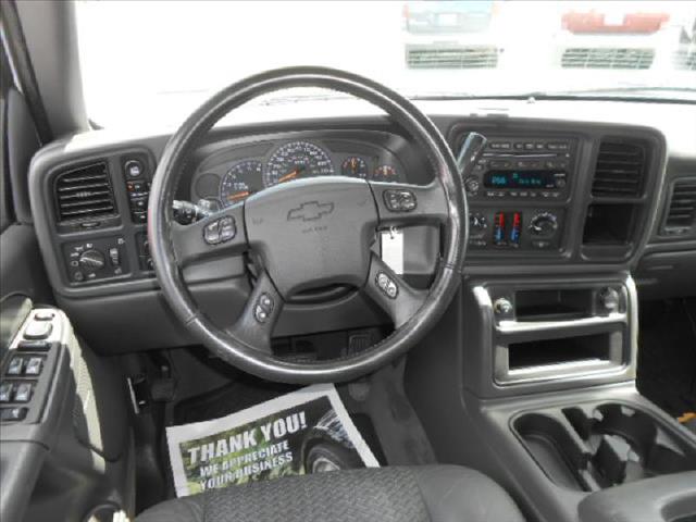 2004 Chevrolet Avalanche Crew Cab Amarillo 4X4