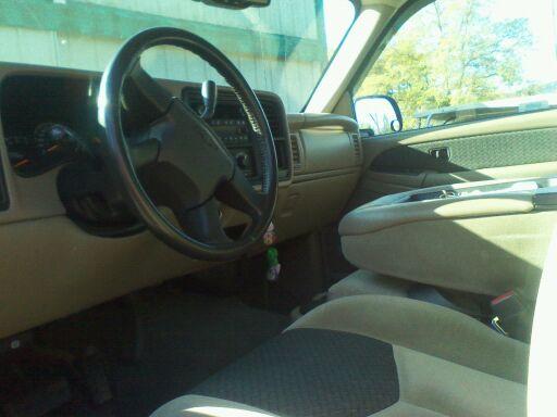 2004 Chevrolet Avalanche Unknown