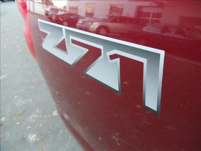 2004 Chevrolet Avalanche SL1