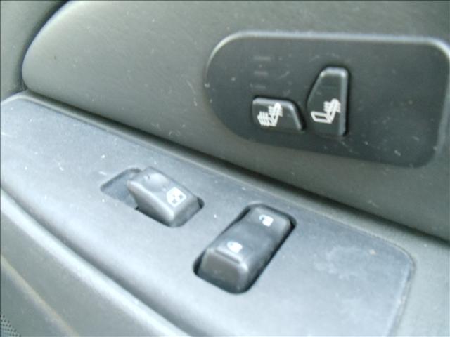 2004 Chevrolet Avalanche SL1