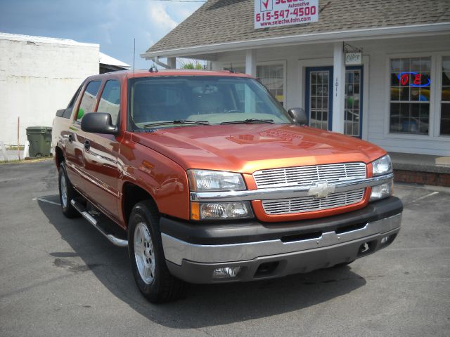 2004 Chevrolet Avalanche C350 4dr Sdn 3.5L Sport RWD Sedan