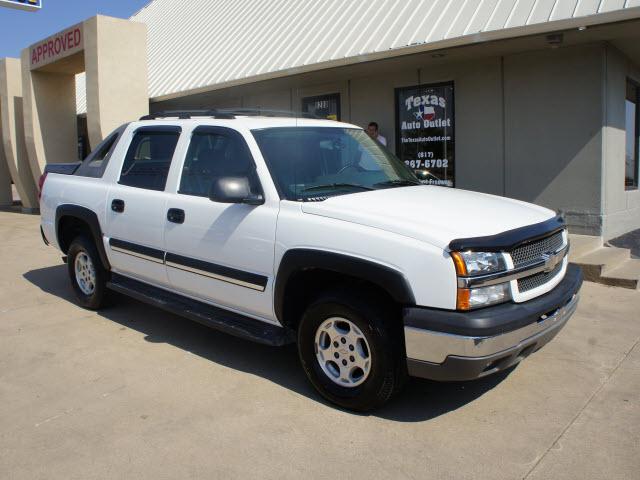 2004 Chevrolet Avalanche Water Truck