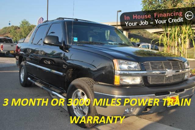 2004 Chevrolet Avalanche Base