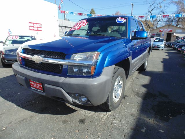 2004 Chevrolet Avalanche C350 4dr Sdn 3.5L Sport RWD Sedan