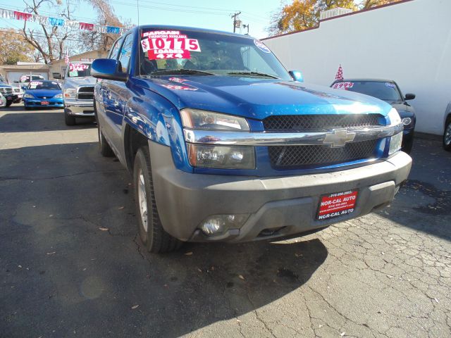 2004 Chevrolet Avalanche C350 4dr Sdn 3.5L Sport RWD Sedan