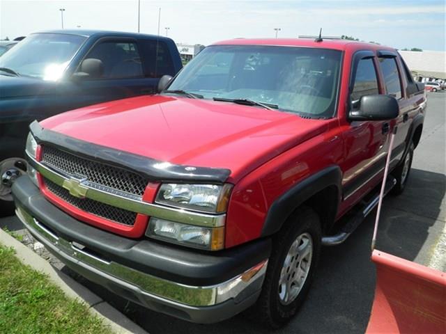2004 Chevrolet Avalanche Unknown