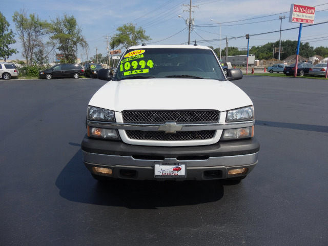 2004 Chevrolet Avalanche C350 4dr Sdn 3.5L Sport RWD Sedan