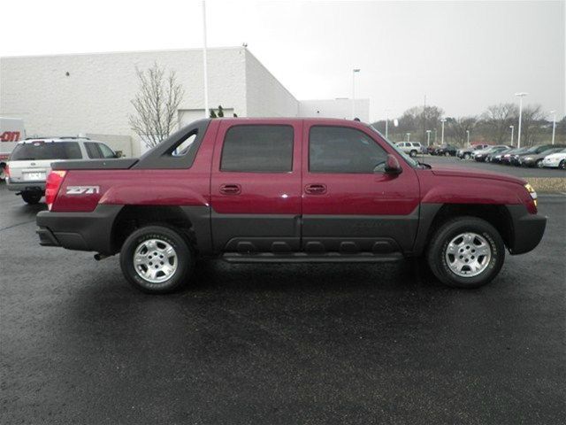 2004 Chevrolet Avalanche Sahara Unlimited