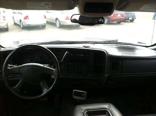 2004 Chevrolet Avalanche Crew Cab Amarillo 4X4