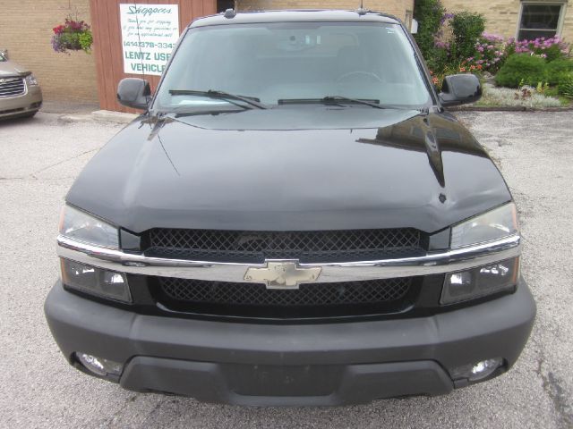 2004 Chevrolet Avalanche C350 4dr Sdn 3.5L Sport RWD Sedan