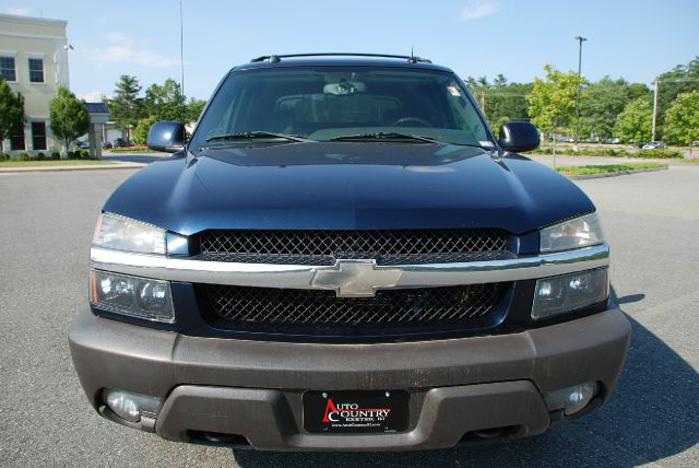 2004 Chevrolet Avalanche REG. CAB XL