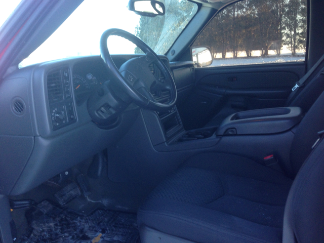 2004 Chevrolet Avalanche Carrera Coupe