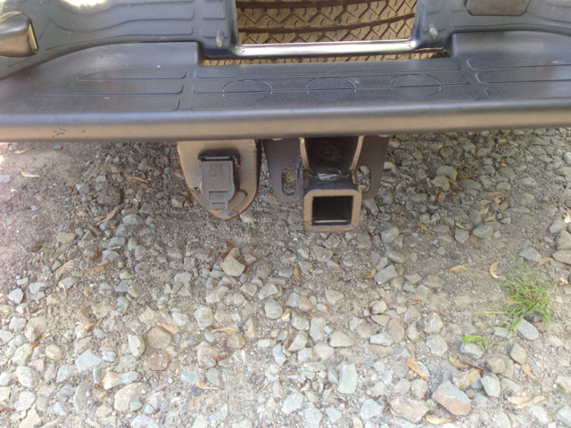 2004 Chevrolet Avalanche C350 4dr Sdn 3.5L Sport RWD Sedan