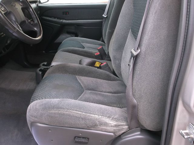 2004 Chevrolet Avalanche Crew Cab Amarillo 4X4