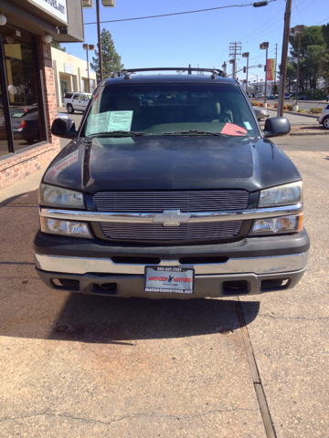 2005 Chevrolet Avalanche C350 4dr Sdn 3.5L Sport RWD Sedan