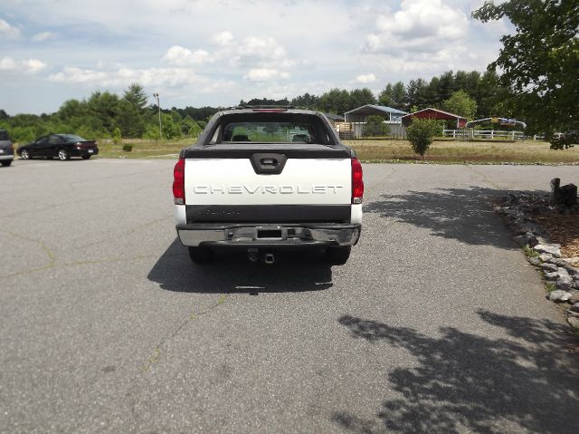 2005 Chevrolet Avalanche SL1