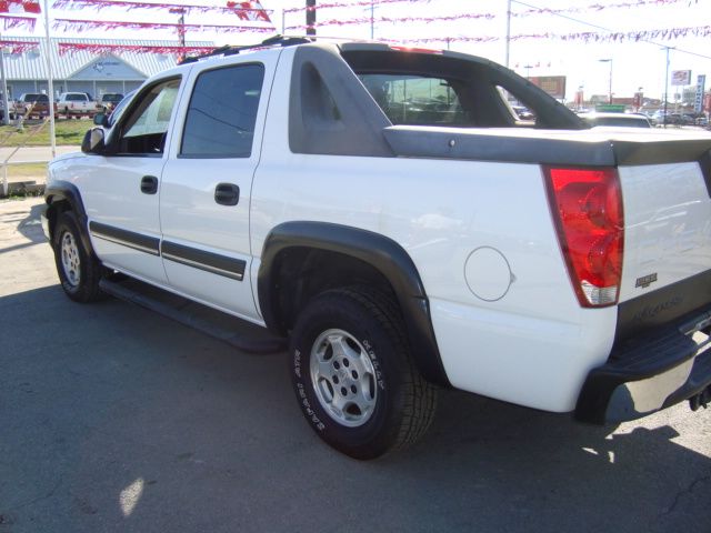 2005 Chevrolet Avalanche Touring W/nav.sys