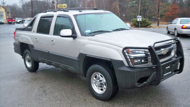 2005 Chevrolet Avalanche Carrera Coupe