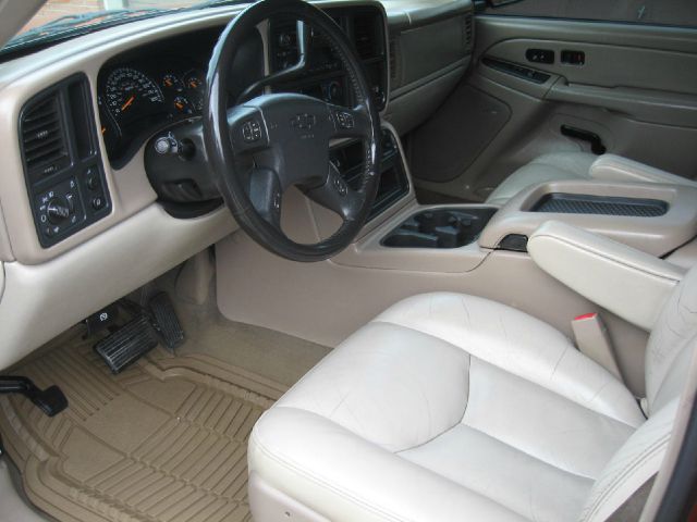 2005 Chevrolet Avalanche 400H Hybrid
