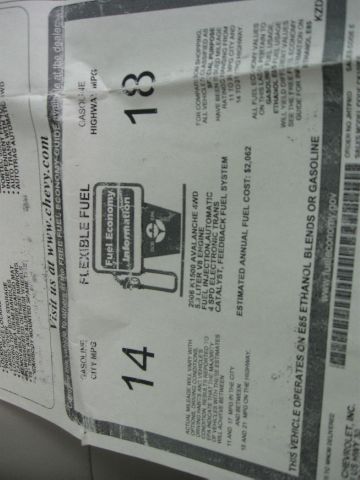 2006 Chevrolet Avalanche C350 4dr Sdn 3.5L Sport RWD Sedan