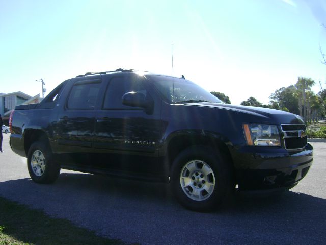 2007 Chevrolet Avalanche SXT Wheelchair Accessible Van