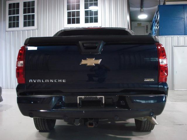 2007 Chevrolet Avalanche SH AWD Leather Moonroof Non-smoker
