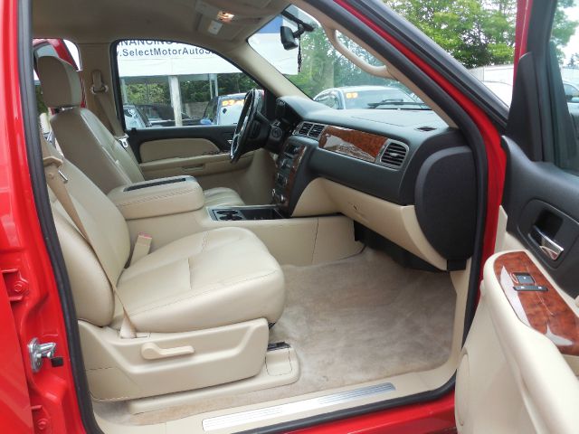 2007 Chevrolet Avalanche CREW CAB XL Diesel