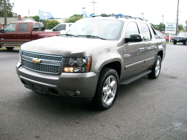 2007 Chevrolet Avalanche SLE SLT WT