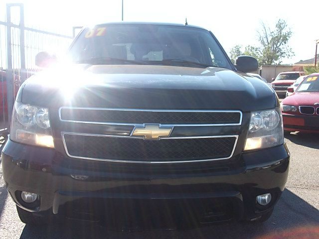 2007 Chevrolet Avalanche 2004.5 WGN FWD