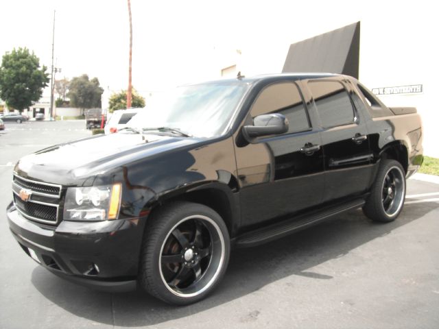 2007 Chevrolet Avalanche 2004.5 WGN FWD