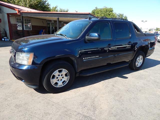 2007 Chevrolet Avalanche Unknown